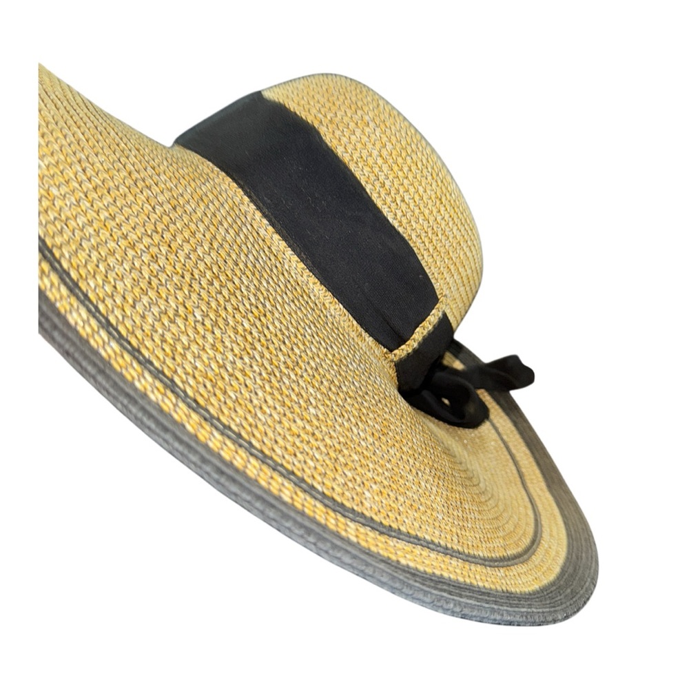 Stylish Straw Sun Hat with Black Band